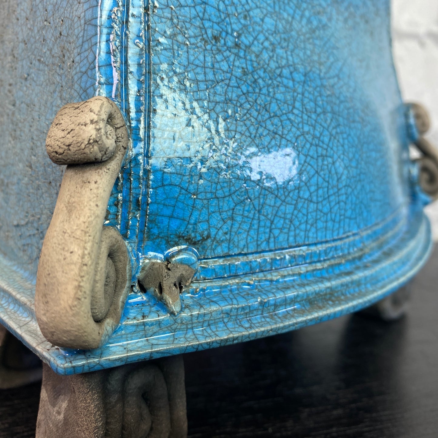 Stonesplitter Medium Mantle Clock Blue