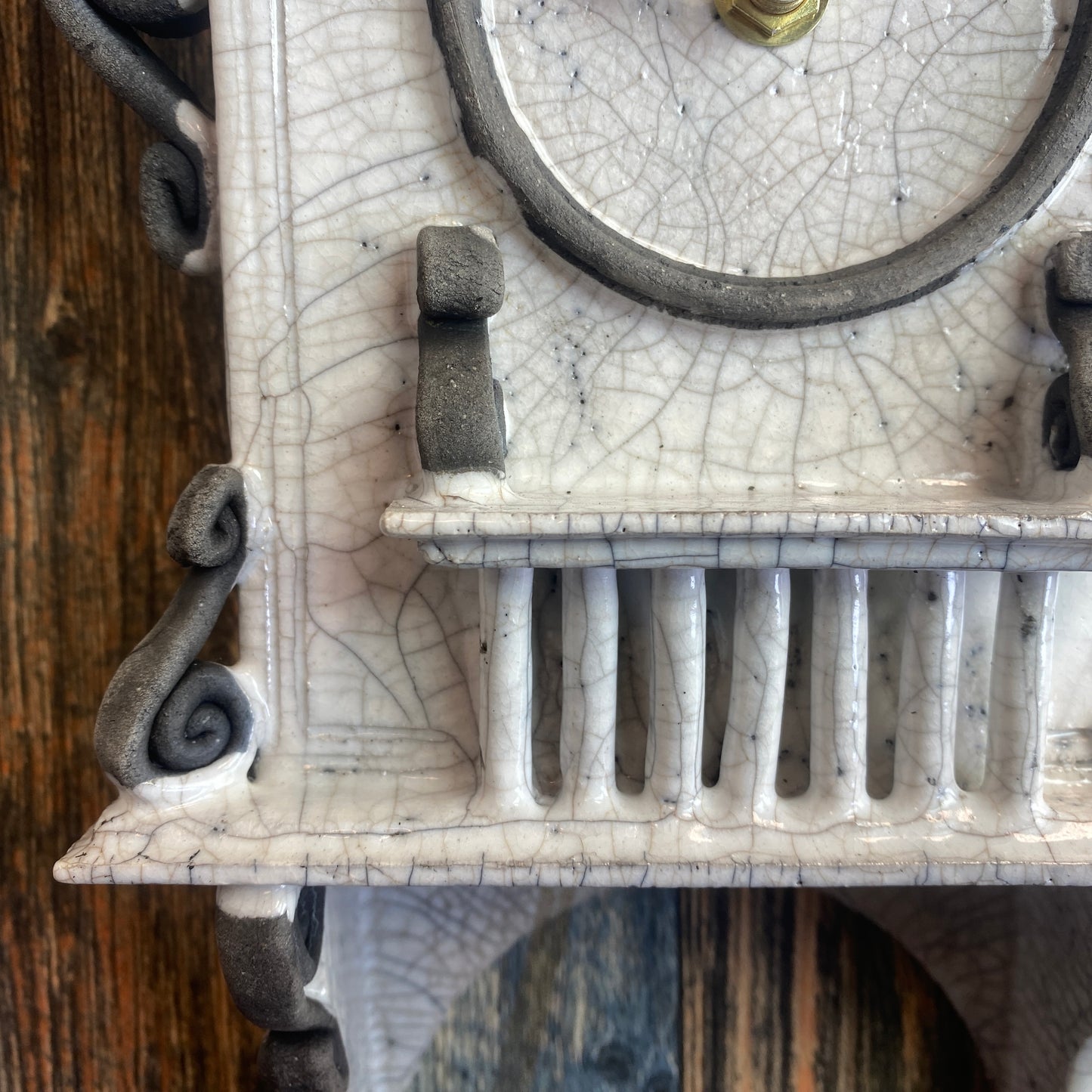 Stonesplitter 2 Tier Wall Clock White