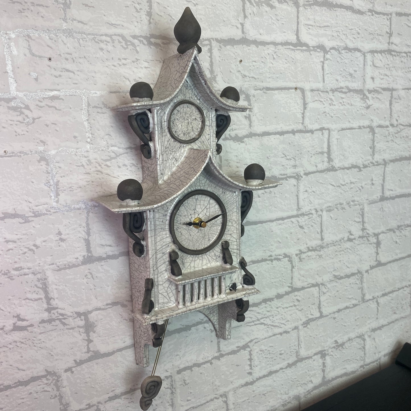 Stonesplitter 2 Tier Wall Clock White
