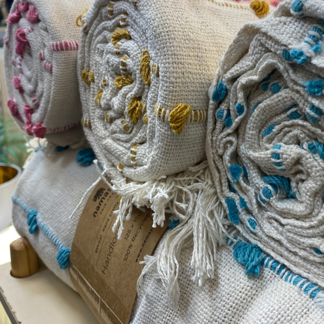 Lata Handloom Loop Throw