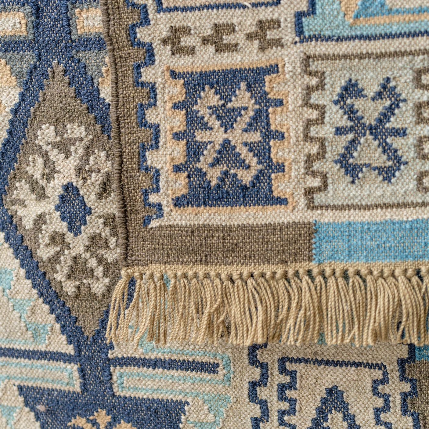 Isha Handloom Kilim Large Rug