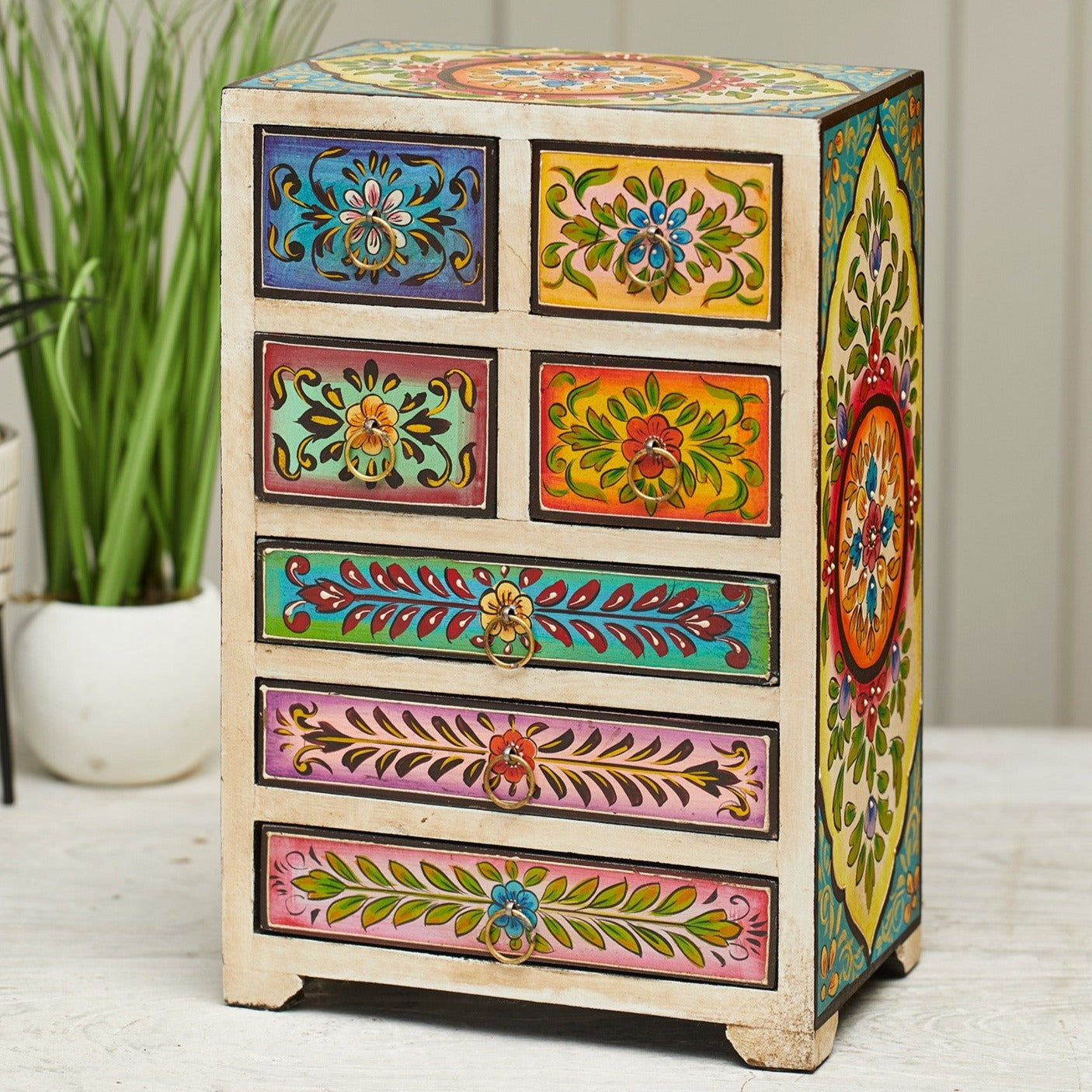 Manyan Handpainted 7 Drawer Chest