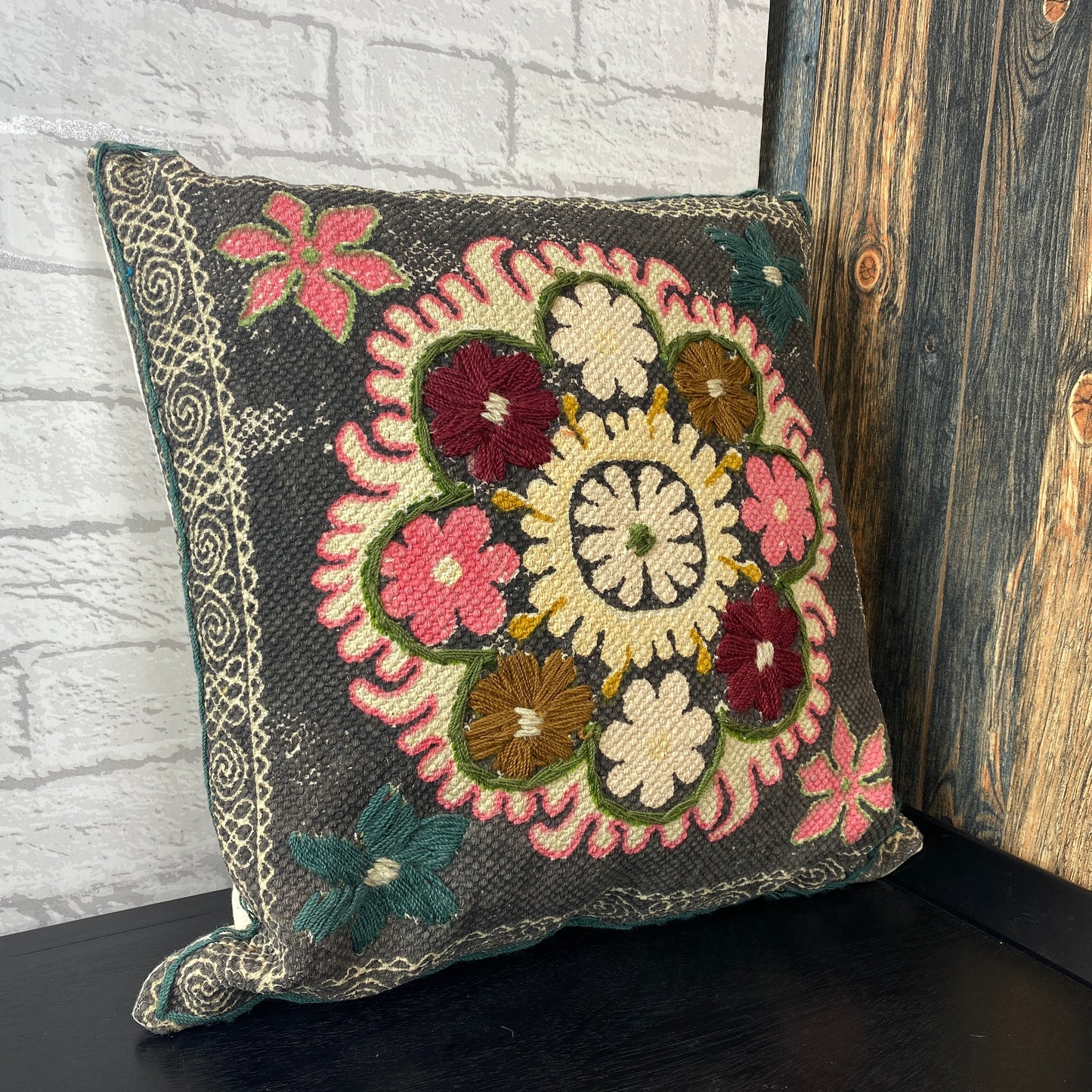 Safie Printed Embroidered Cushion